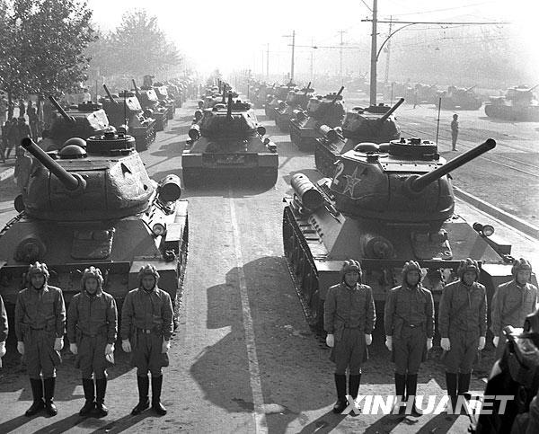 新中国历次阅兵式视频新中国历次阅兵式视频回顾，时代的印记与力量的展示